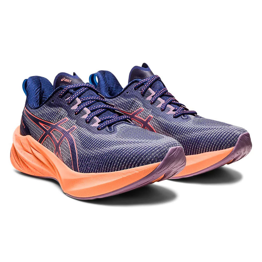 Asics Women&#39;s Novablast 3 LE 5.5