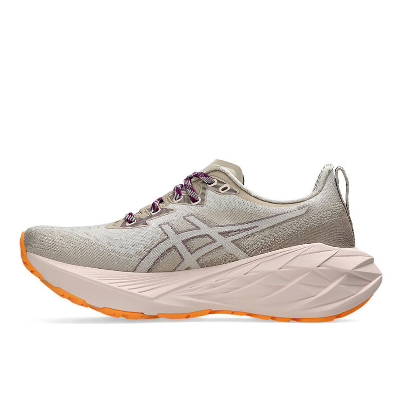 Asics Women's Novablast 4 Tr 5.5