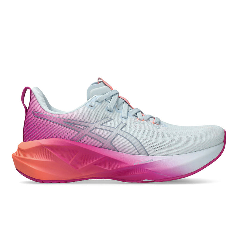 Asics Women's Novablast 5 5.5