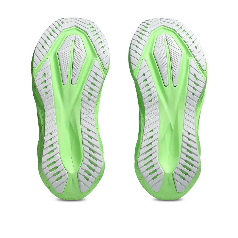 Asics Women's Novablast 5 5.5