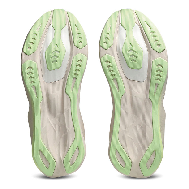 Asics Women's Novablast 6 5.5
