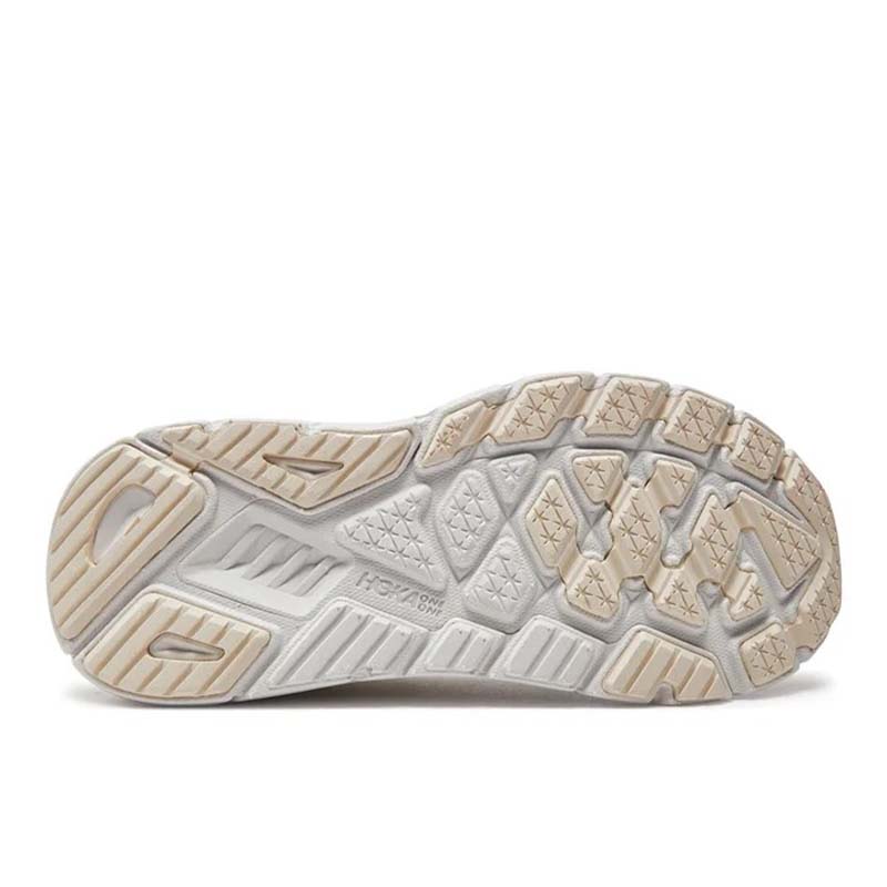 Hoka Women&#39;s Arahi 7 6