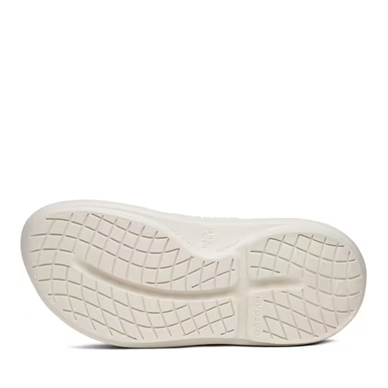OOFOS Unisex Ooyea Slides 3
