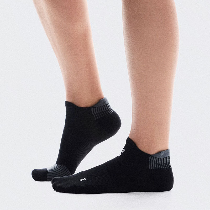 On Running Unisex Performance Run Sock Low S