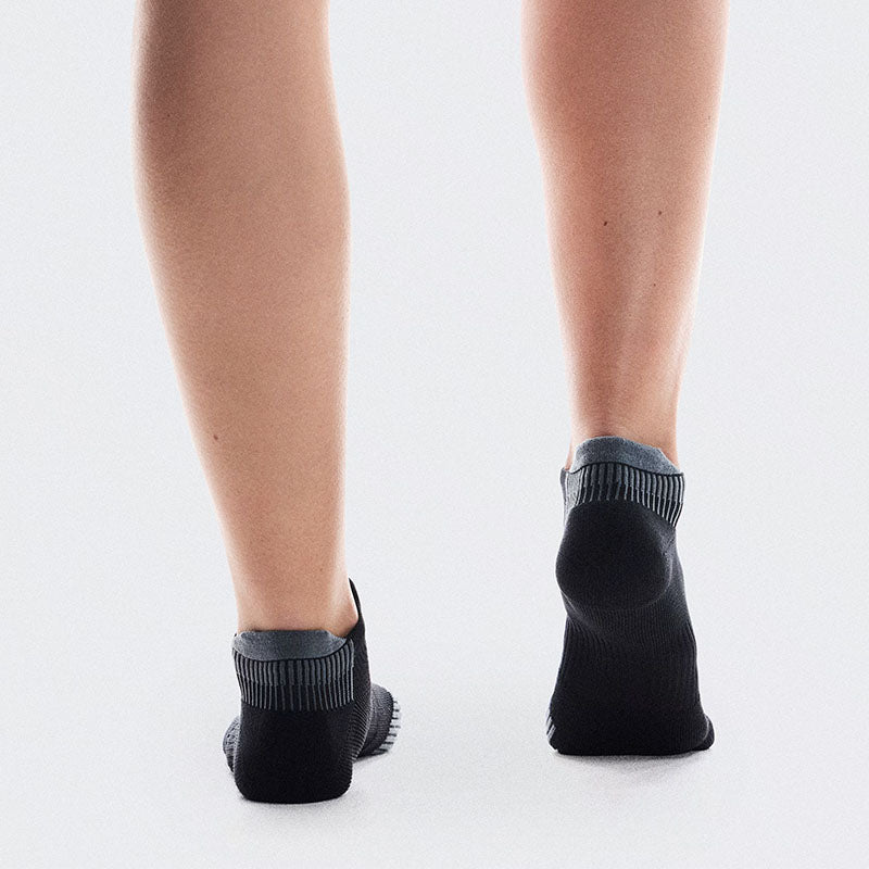 On Running Unisex Performance Run Sock Low S