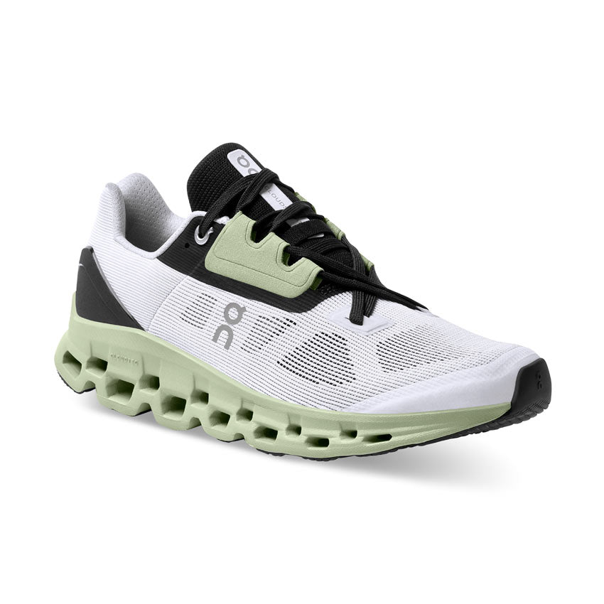 On Running Women&#39;s Cloudstratus 5