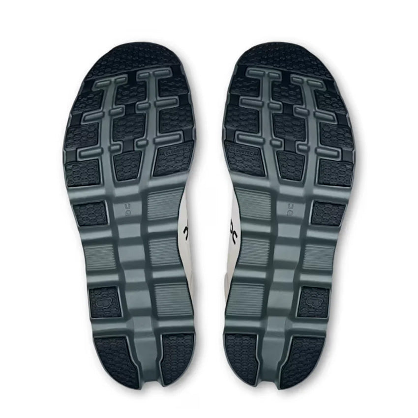 On Running Men&#39;s Cloudstratus 3 7