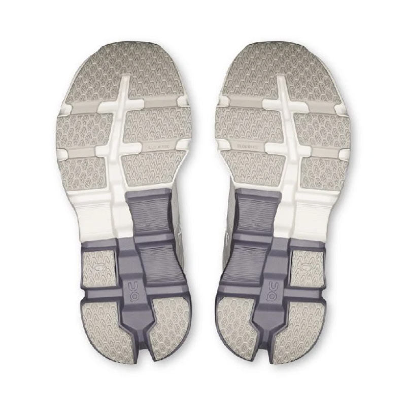 On Running Women&#39;s Cloudflyer 5 6