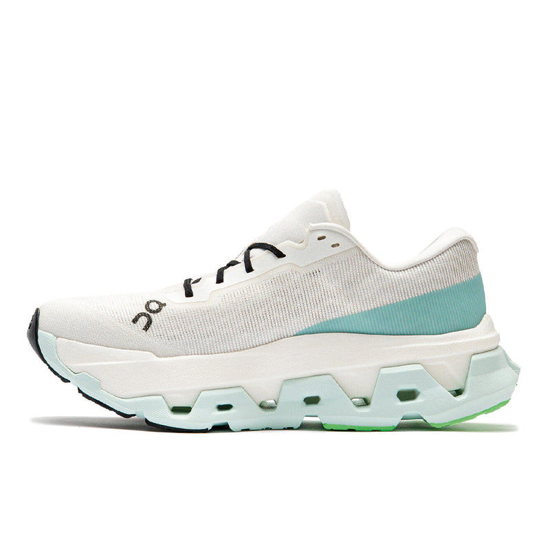 On Running Women's Cloudmonster 3 Hyper 6