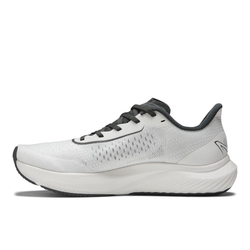 New Balance Men&#39;s NYC Marathon Fuel Cell Rebel V3 7.5