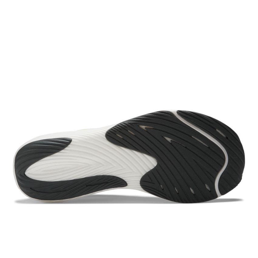 New Balance Men&#39;s NYC Marathon Fuel Cell Rebel V3 7.5
