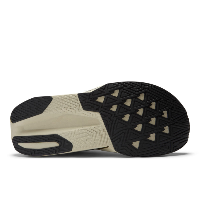 New Balance Men's FuelCell Rebel V5 7