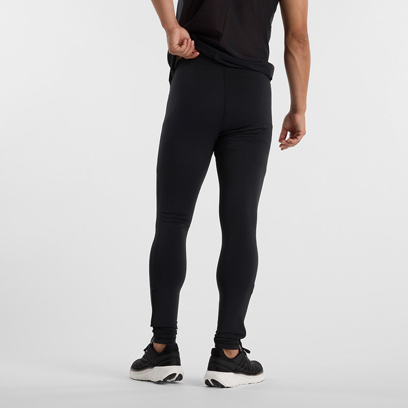 New Balance Men&#39;s NB Sleek Tight S