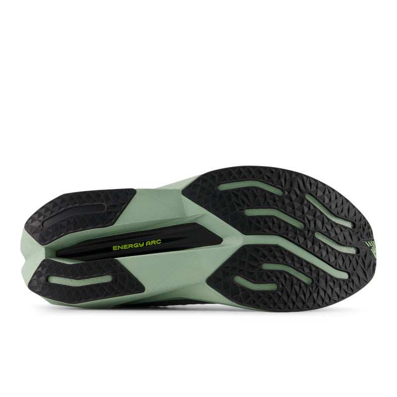 New Balance Men's FuelCell SuperComp Trainer V3 7.5