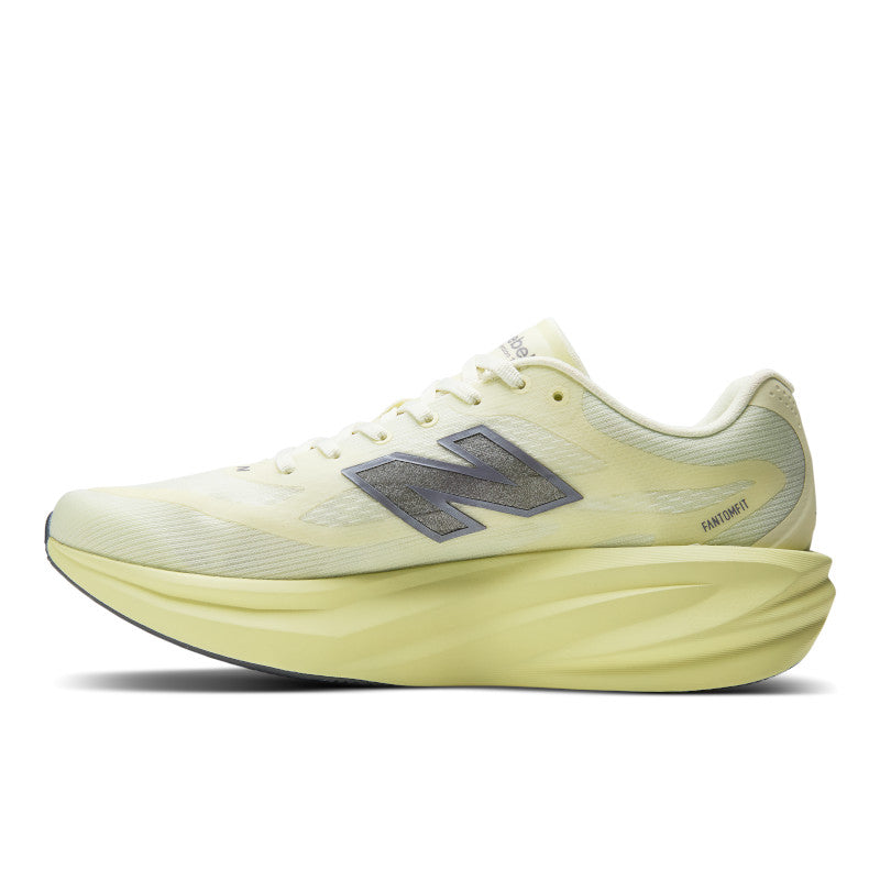 New Balance Men's Super Comp Rebel 7