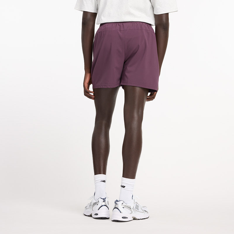 New Balance Men&#39;s Sport Essentials Short 5 S