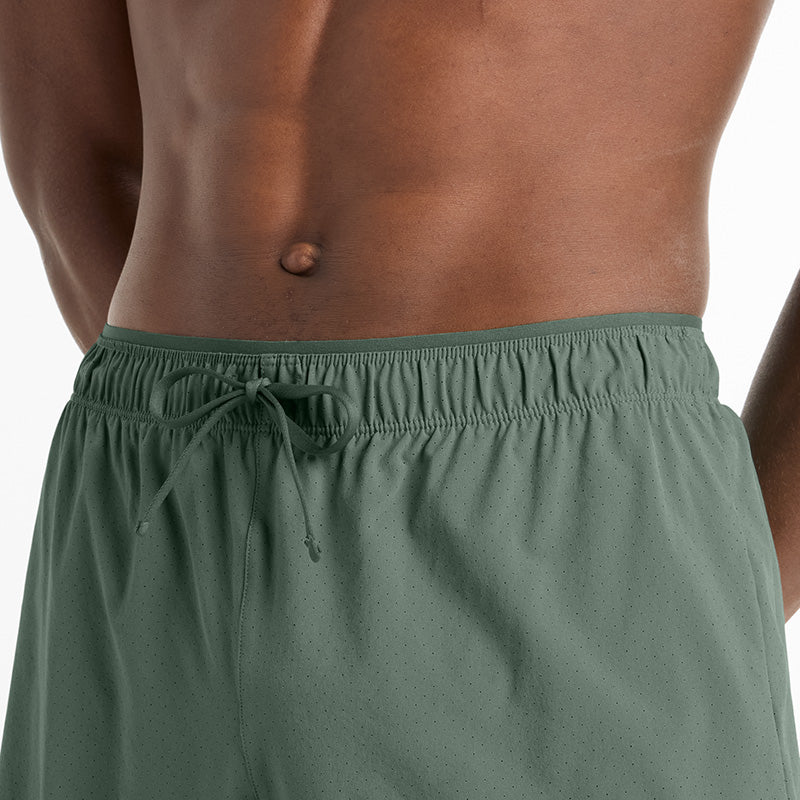 New Balance Men&#39;s RC Short 7&#39;&#39; S