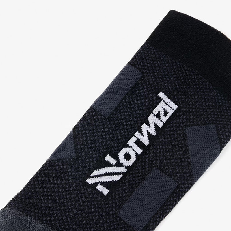 NNORMAL Unisex Race Sock S