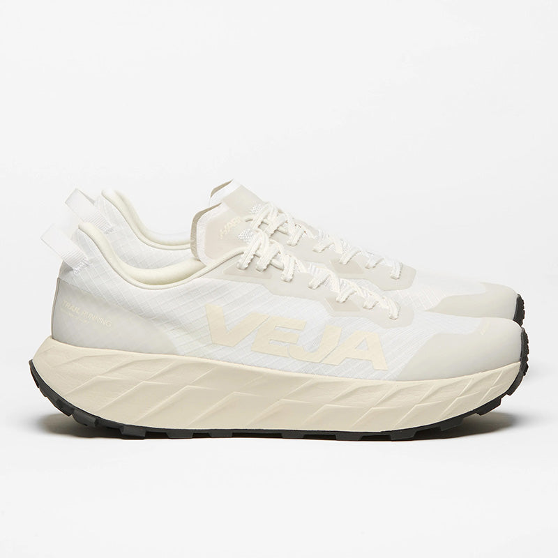 VEJA Women's Harpie Trail Aeroshell 6