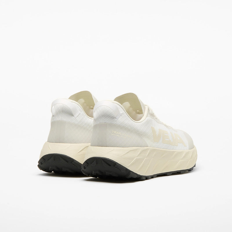 VEJA Men's Harpie Trail Aeroshell 8