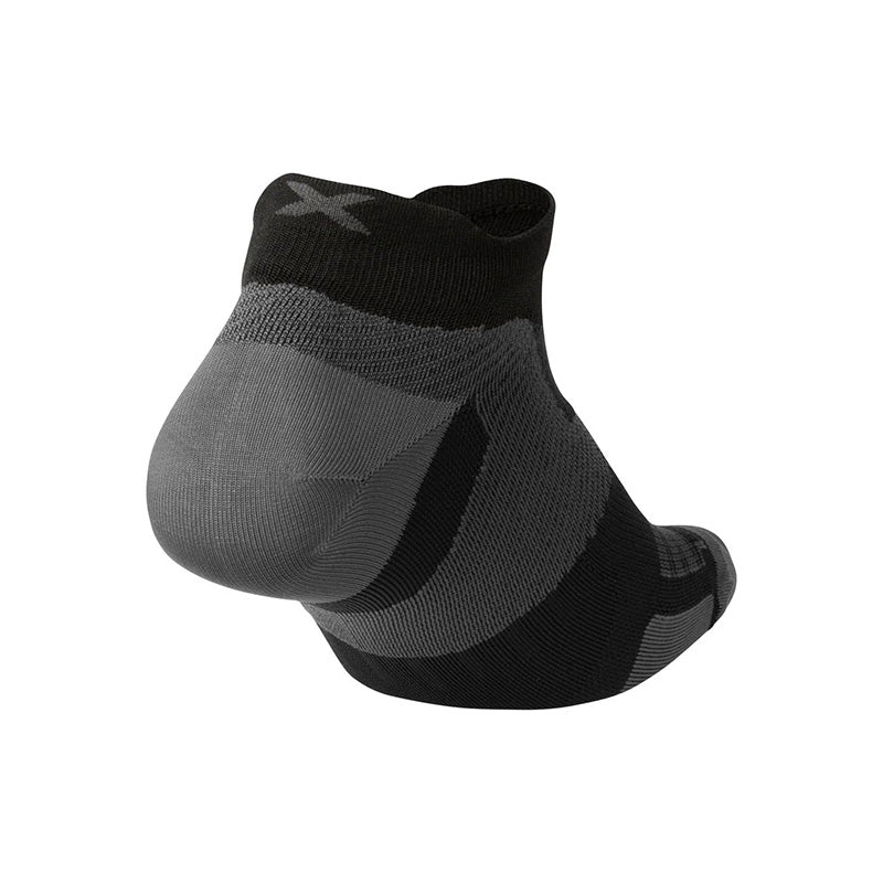 2XU Ultralight No Show Socks M