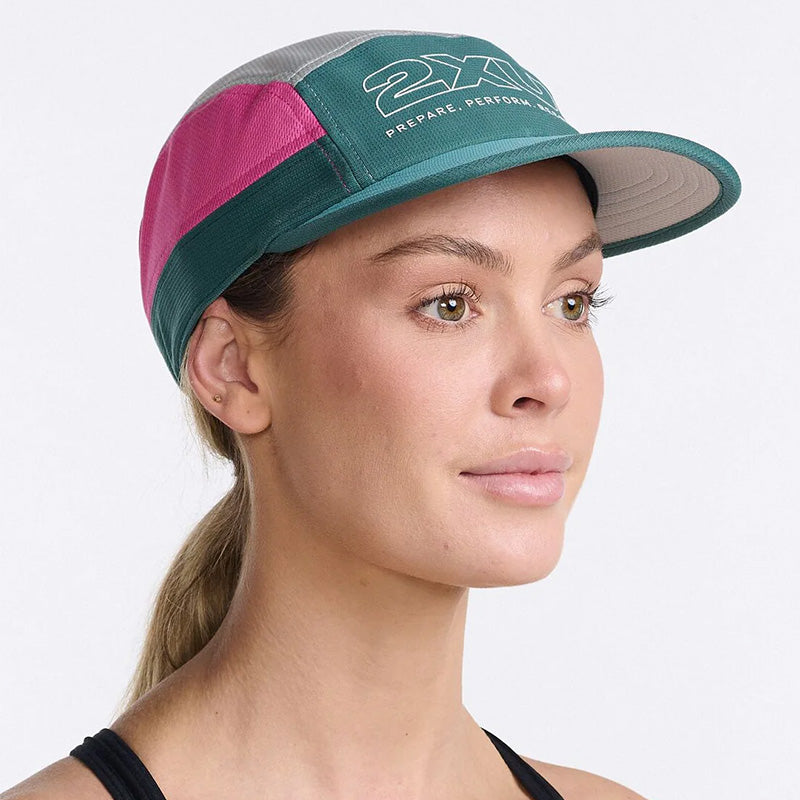 2XU Light Speed Cap OSFA