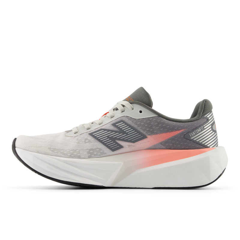 New Balance Women's FuelCell Rebel V5 5