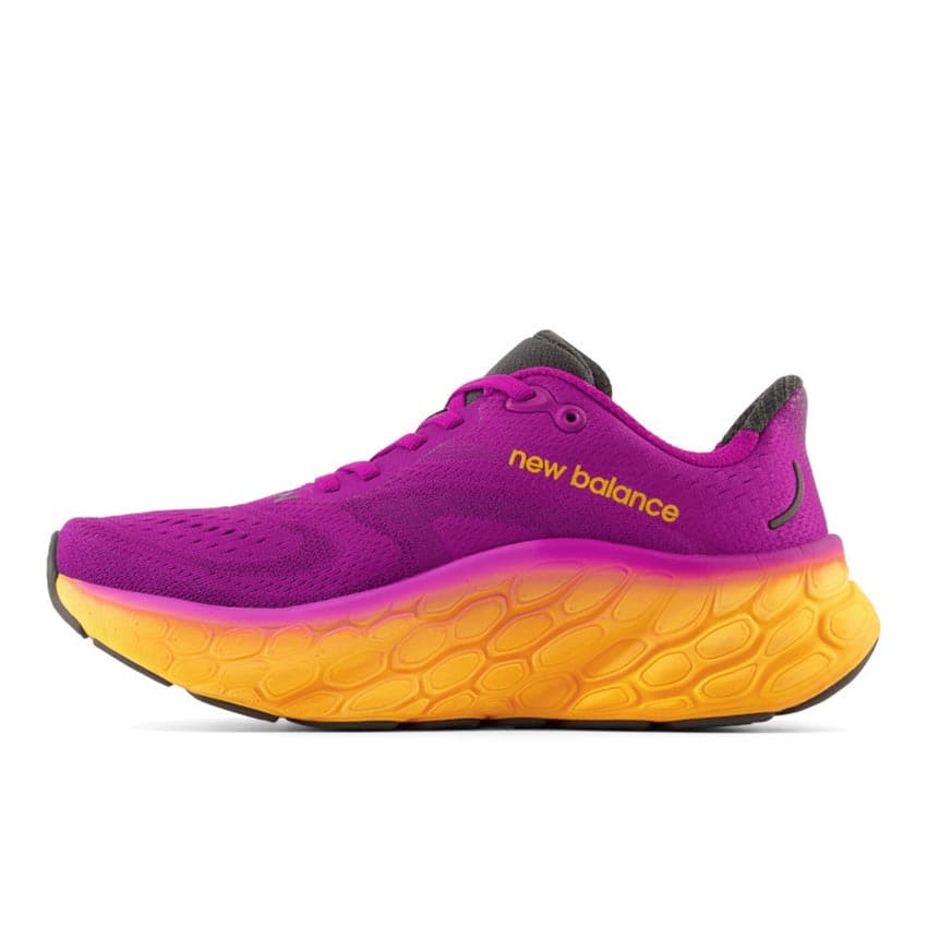 New Balance Women&#39;s Fresh Foam More V4 5