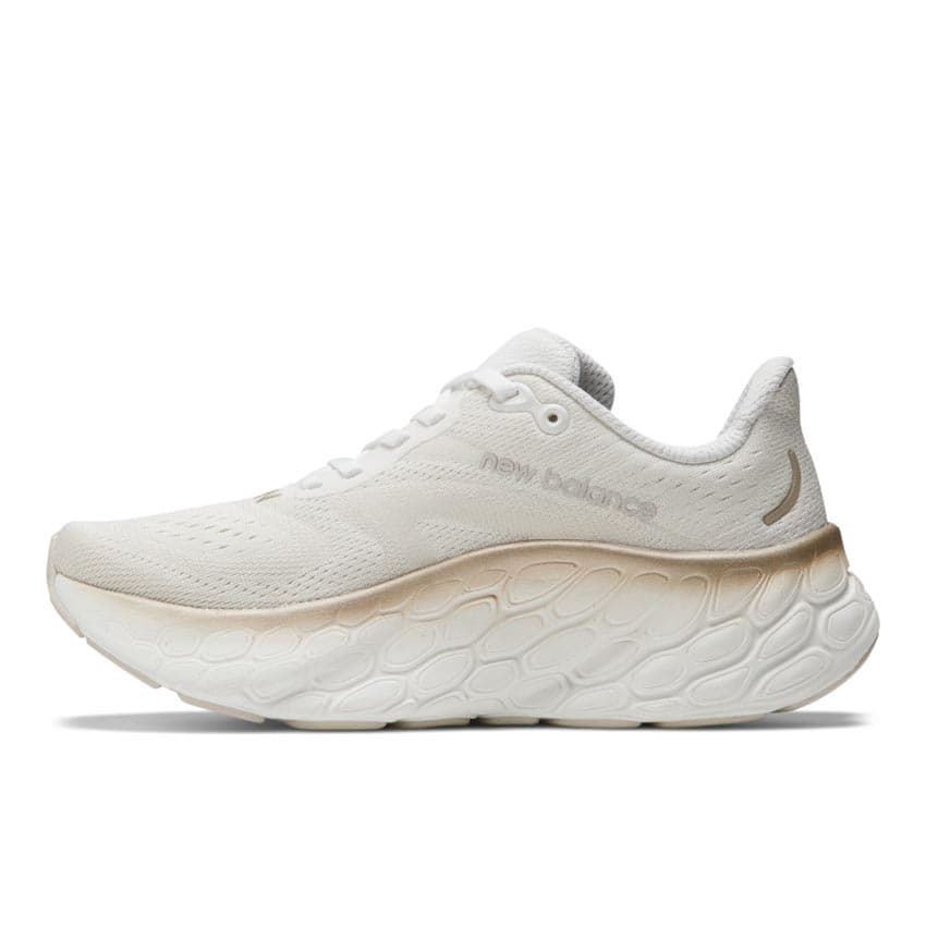 New Balance Women&#39;s Fresh Foam More V4 5