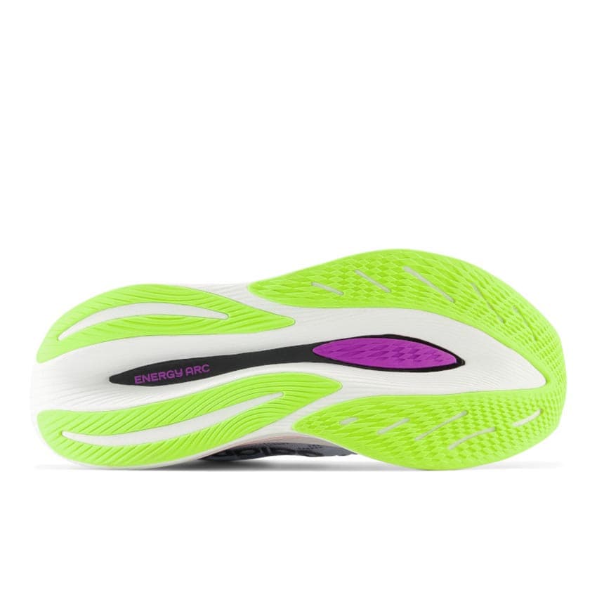 New Balance Women&#39;s FuelCell SuperComp Trainer v2 5