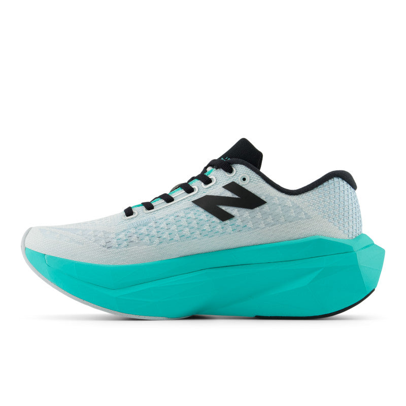 New Balance Women's FuelCell SC Trainer V3 5