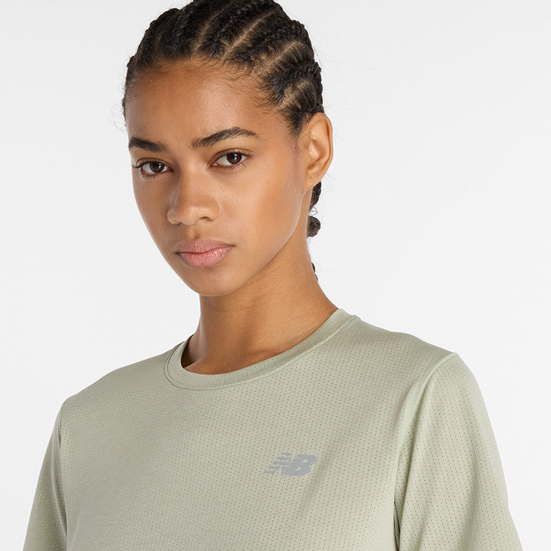 New Balance Women&#39;s Athletics T-Shirt S