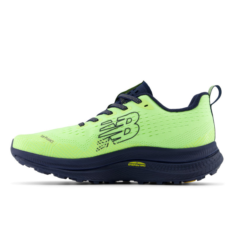 New Balance Women's FuelCell SuperComp Trail 6